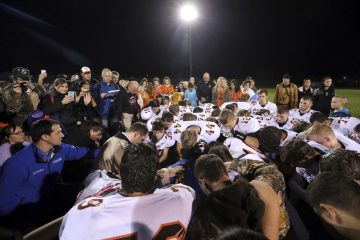 high school football coach prayer