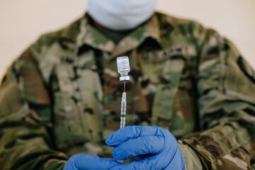 troops vaccine mandate
