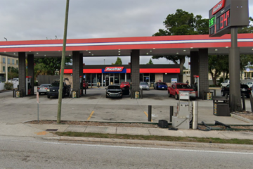 florida woman weapon gas station