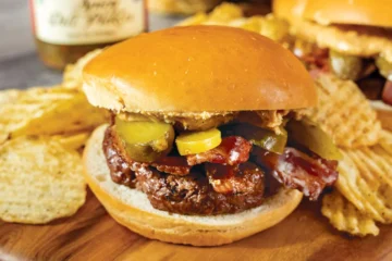 burgers with pickle