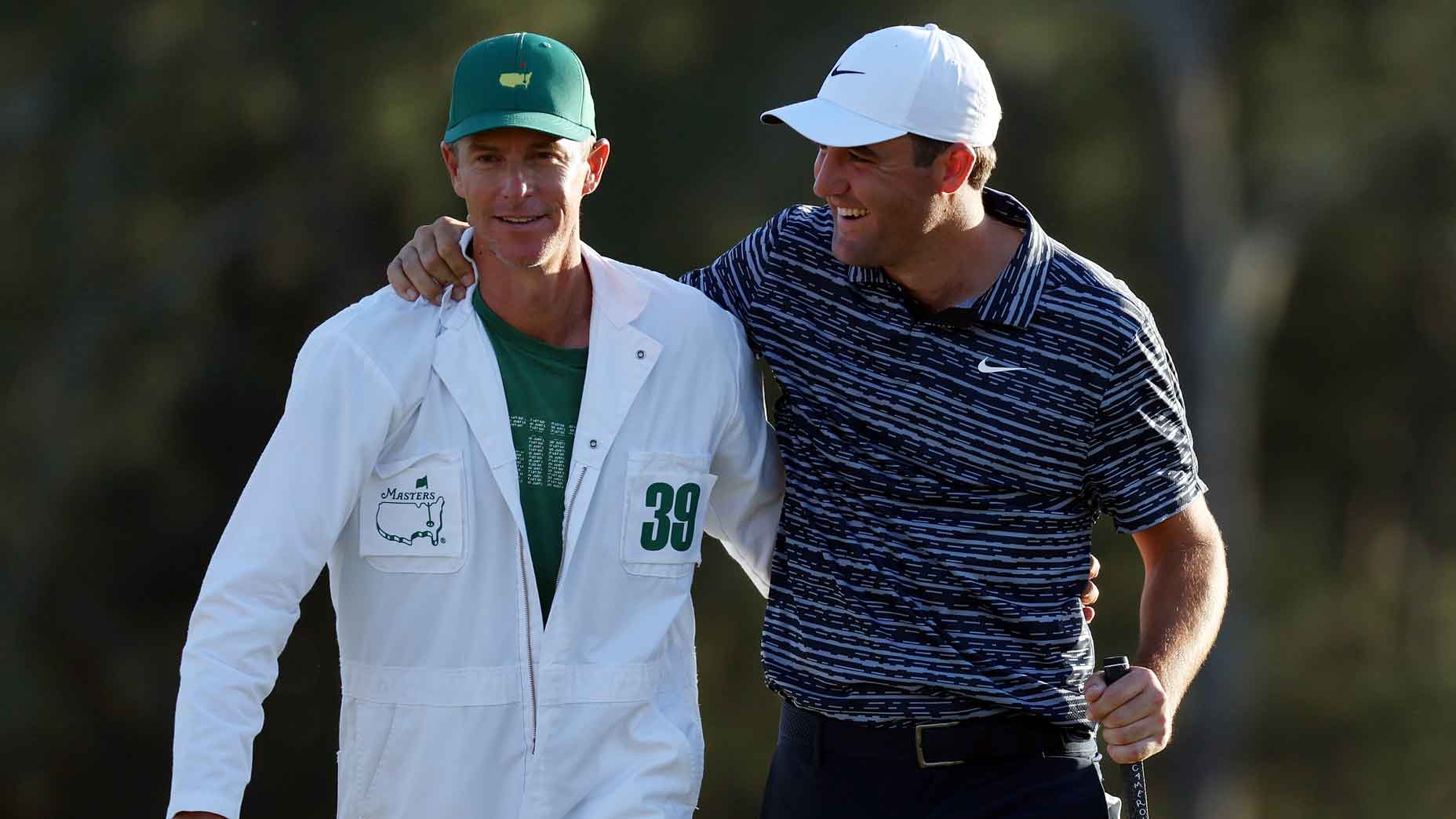 Fans' Shocked by Massive Earnings of Golf Champion's Caddie Daily