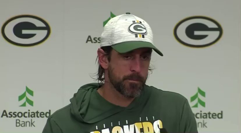 aaron rodgers immunized