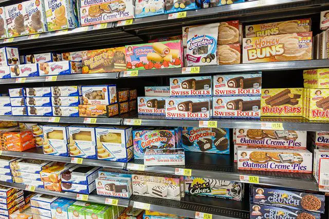 little debbie cakes snack aisle