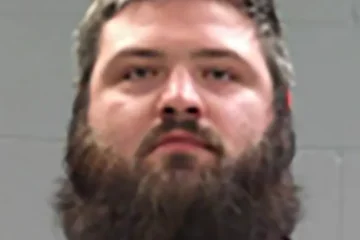 nfl player ben cleveland mugshot