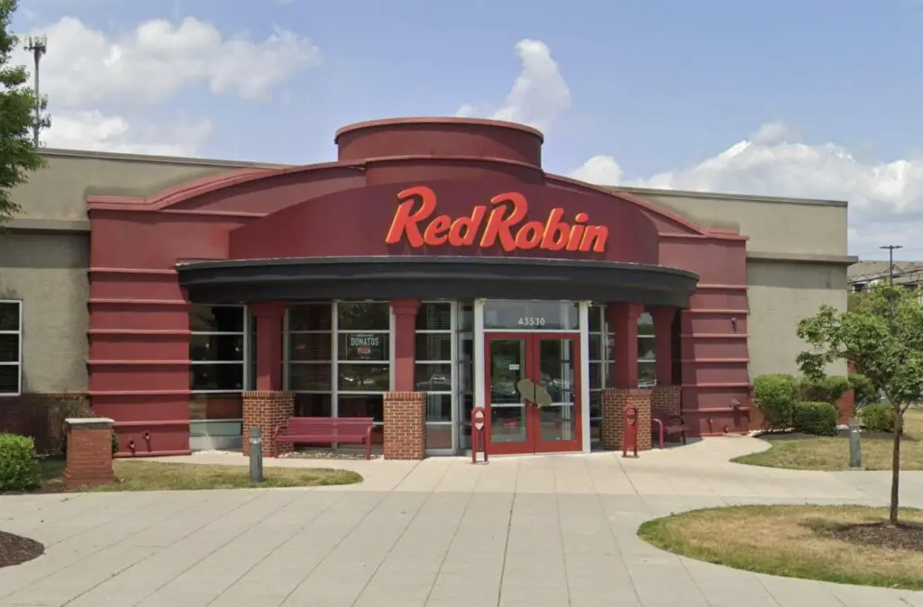 red robin burger chain