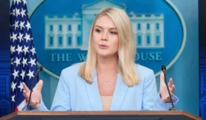 Karoline Leavitt Battles Reporter Who Makes Accusation About Trump's Middle East Trip