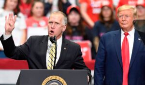Republican Senator Buckles to Trump Threat, Will Not Seek Re-Election