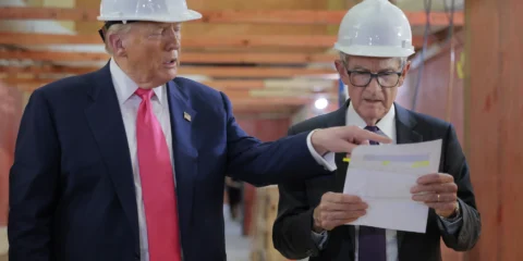 trump and jerome powell