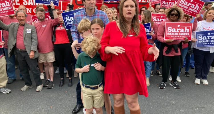 sarah huckabee sanders
