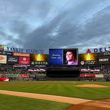 yankees stadium charlie kirk tribute